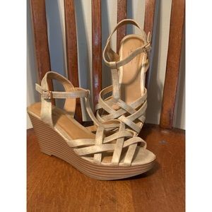 Strappy wedge sandals